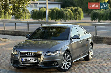 Седан Audi A4 2011 в 