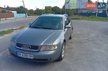 Універсал Audi A4 2000 в Славуті