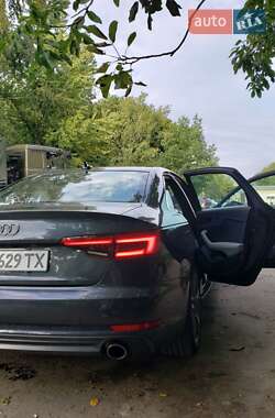 Седан Audi A4 2016 в 