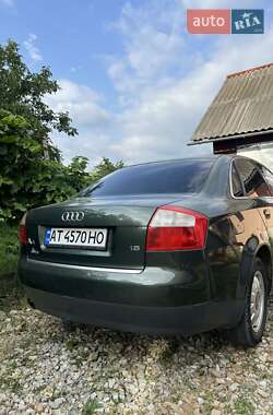 Седан Audi A4 2001 в 