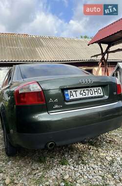 Седан Audi A4 2001 в 