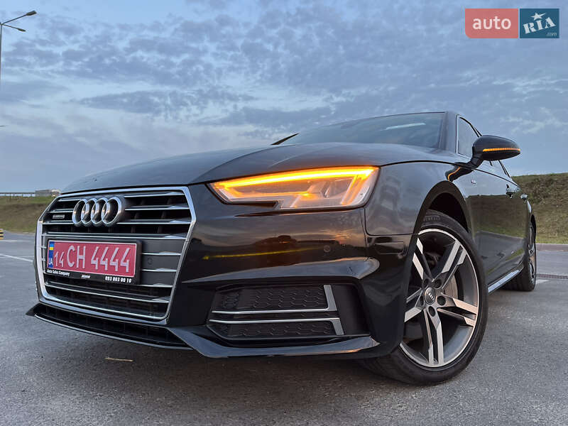 Седан Audi A4 2017 в Львові