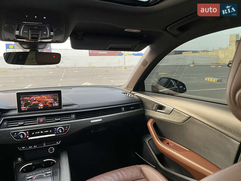 Седан Audi A4 2017 в Львові