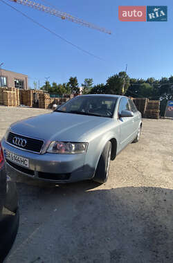 Седан Audi A4 2001 в 