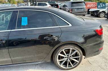 Седан Audi A4 2017 в 