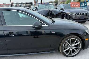 Седан Audi A4 2017 в 