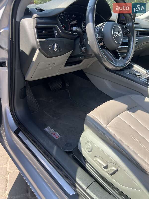 Седан Audi A4 2018 в Івано-Франківську
