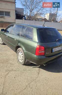Универсал Audi A4 2000 в 
