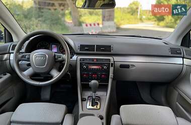 Седан Audi A4 2006 в 
