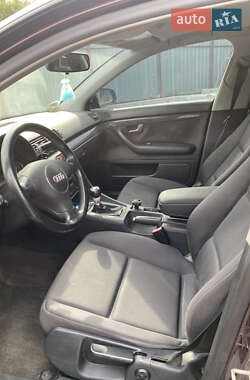 Седан Audi A4 2001 в 