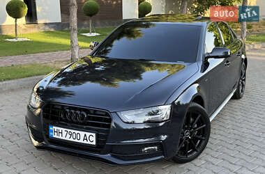 Седан Audi A4 2014 в 