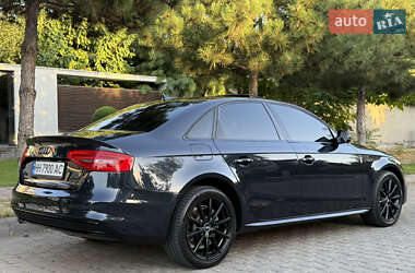 Седан Audi A4 2014 в 