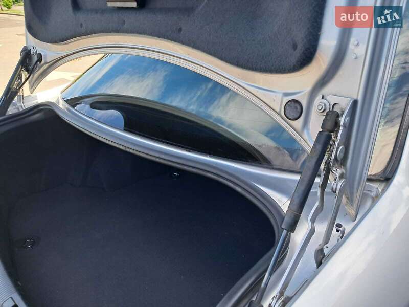 Седан Audi A4 2000 в Ірпені