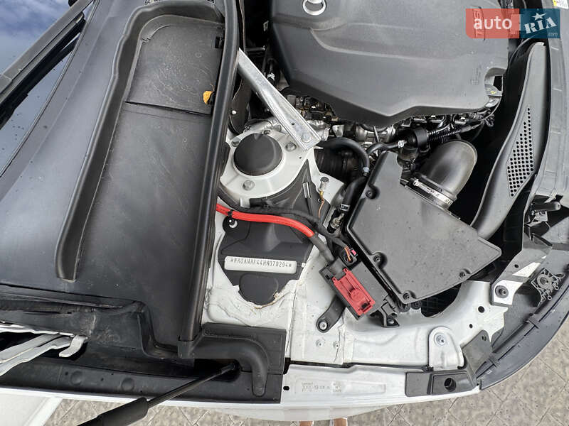 Седан Audi A4 2017 в Львове