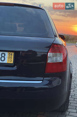 Универсал Audi A4 2002 в 