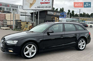 Универсал Audi A4 2015 в 