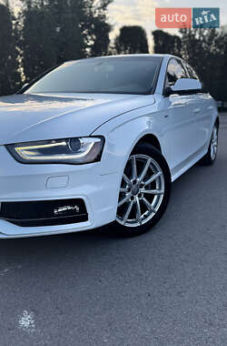 Седан Audi A4 2014 в 