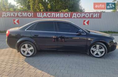 Седан Audi A4 2004 в 