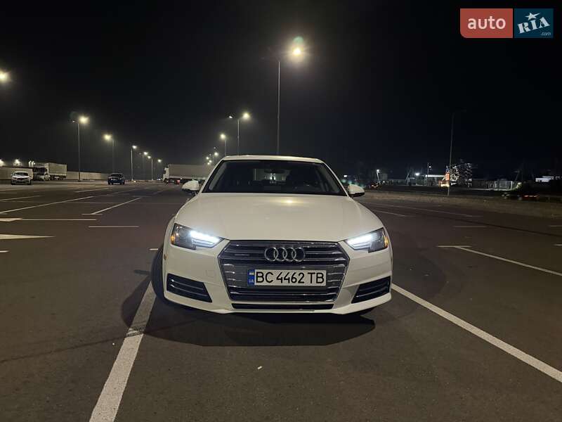 Седан Audi A4 2016 в Львове