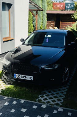 Седан Audi A4 2013 в Солонке