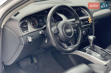 Седан Audi A4 2012 в 