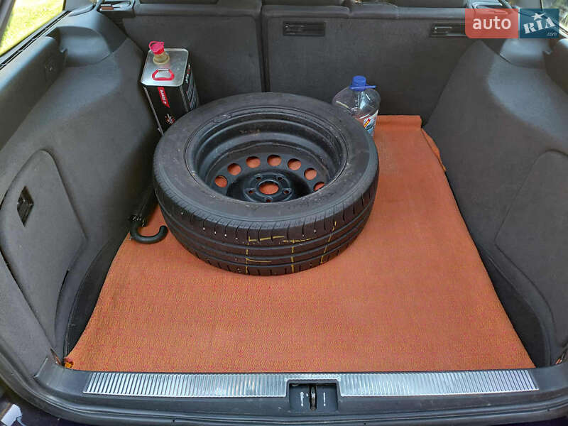 Универсал Audi A4 1999 в Татарове