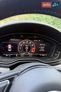Седан Audi A4 2016 в 