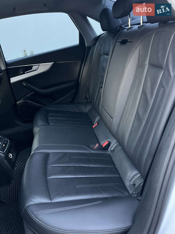 Седан Audi A4 2017 в Ковеле