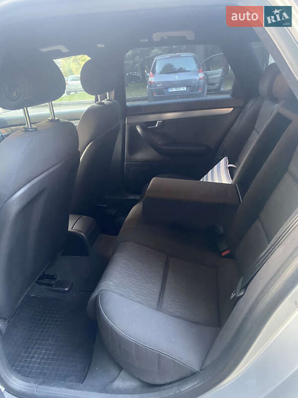 Универсал Audi A4 2004 в Ровно