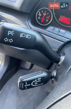 Седан Audi A4 2004 в 