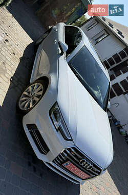 Седан Audi A4 2017 в 