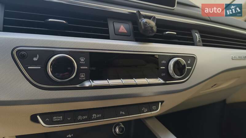 Универсал Audi A4 2017 в Одессе