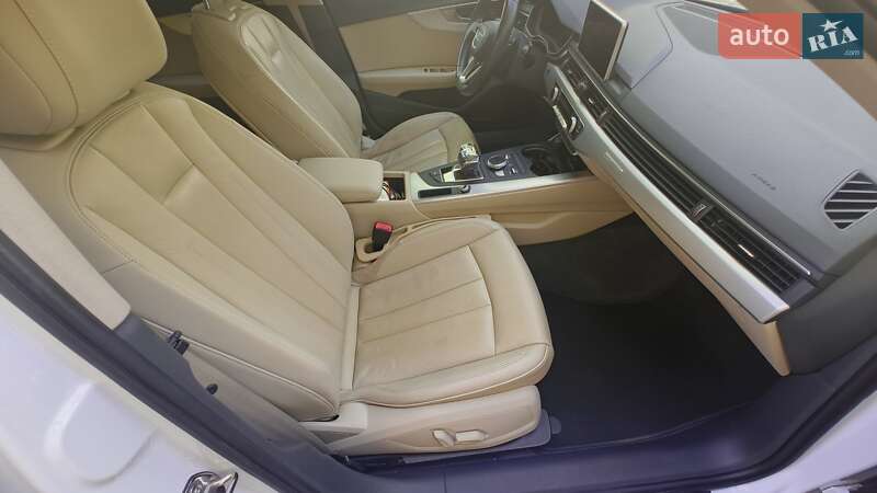 Универсал Audi A4 2017 в Одессе