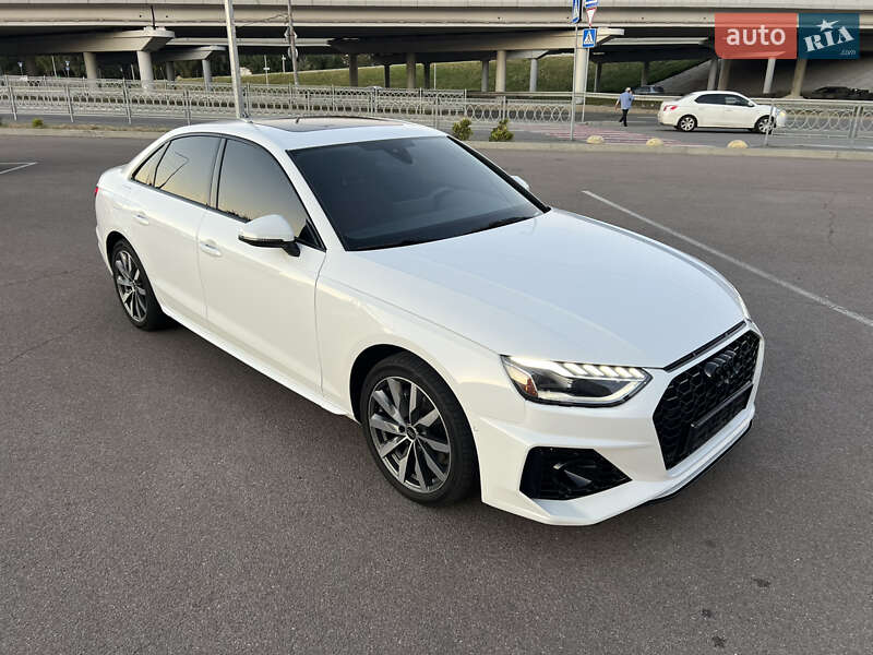 Седан Audi A4 2023 в Киеве