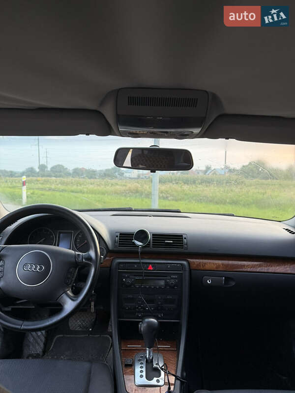 Седан Audi A4 2004 в Львове фото 13 Седан Audi A4 2004 в Львове