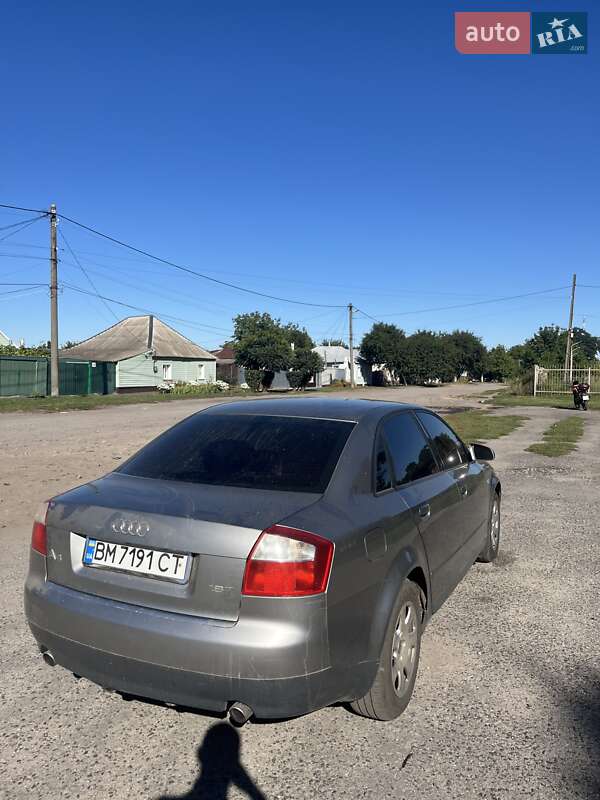Седан Audi A4 2001 в Путивлі