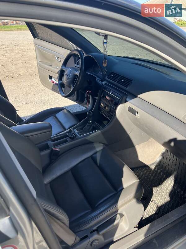 Седан Audi A4 2001 в Путивлі