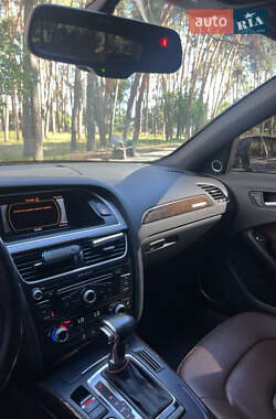 Седан Audi A4 2014 в 