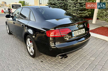 Седан Audi A4 2010 в 