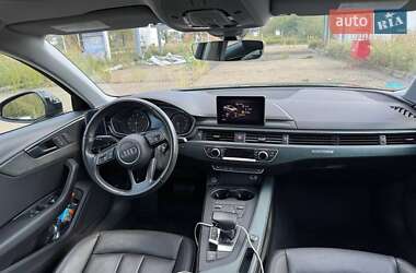 Седан Audi A4 2017 в 