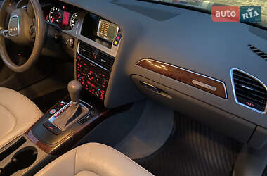 Седан Audi A4 2012 в 