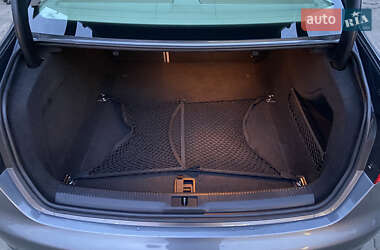 Седан Audi A4 2012 в 