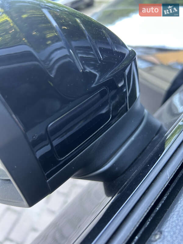 Седан Audi A4 2018 в Киеве