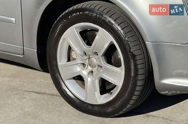 Седан Audi A4 2006 в 