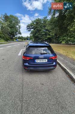 Универсал Audi A4 2016 в 