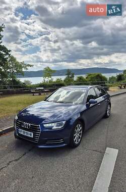 Универсал Audi A4 2016 в 