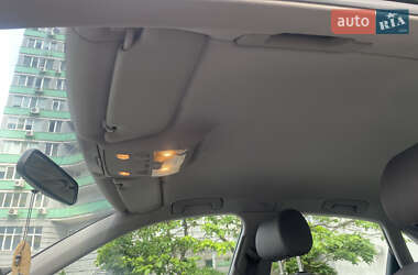 Седан Audi A4 2001 в 