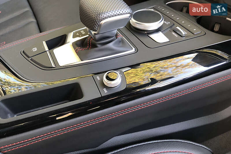 Седан Audi A4 2019 в Києві