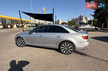 Седан Audi A4 2017 в 