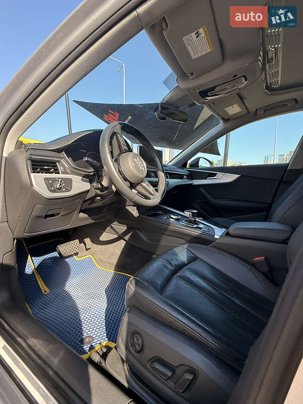 Седан Audi A4 2017 в Киеве фото 18 Седан Audi A4 2017 в Киеве